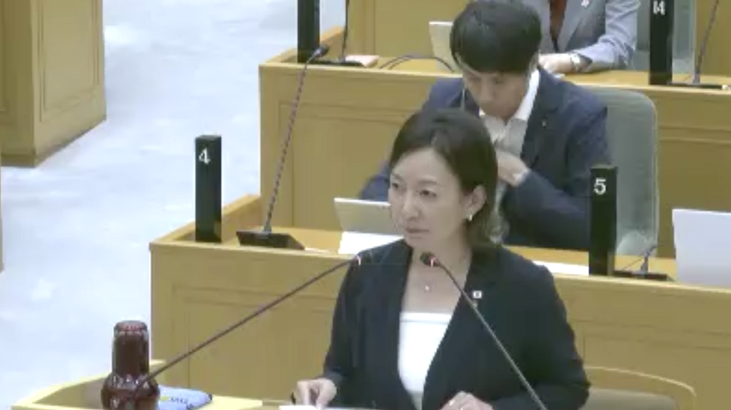 久保直子　くぼなおこ　吹田市議会議員